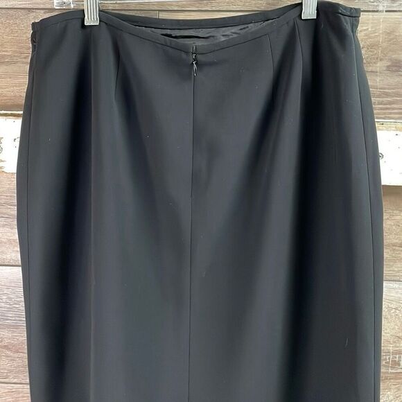 LE SUIT Women Slippery Polyester Pencil Skirt Pleated Bottom Black Size 14 - Picture 6 of 8
